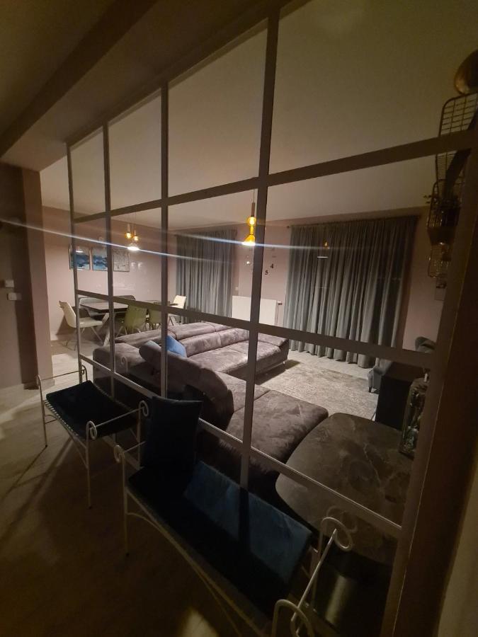 Family Apartment Nekic Опатия Екстериор снимка